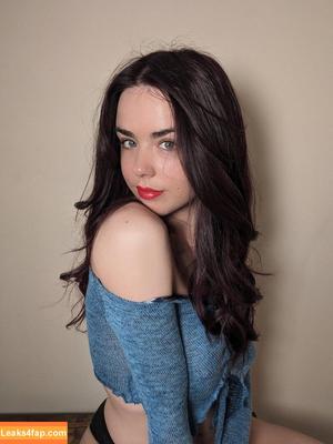 Daniimee photo #0001