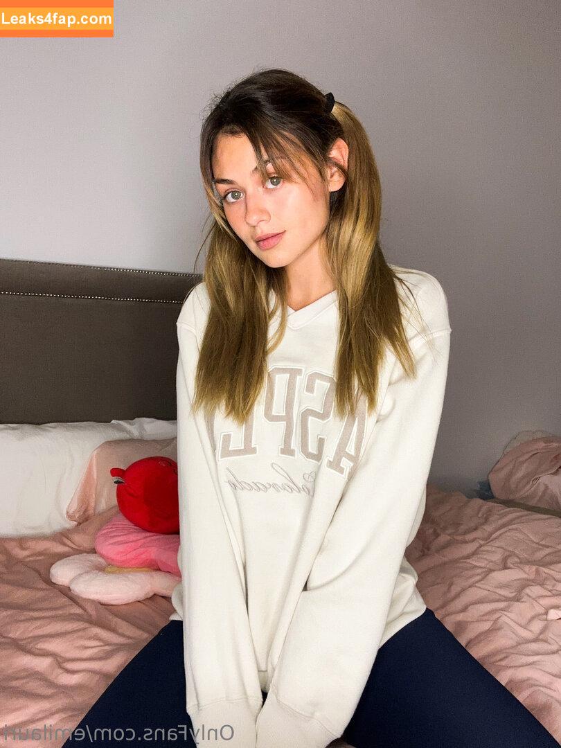 emilauri / emi.lauri leaked photo photo #0007