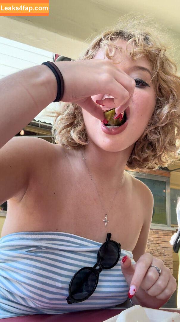 Gina Lynn / .Gina.Lynn / giinaalynn / therealgiannalynn leaked photo photo #0004