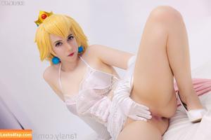 Lana Rain photo #0012