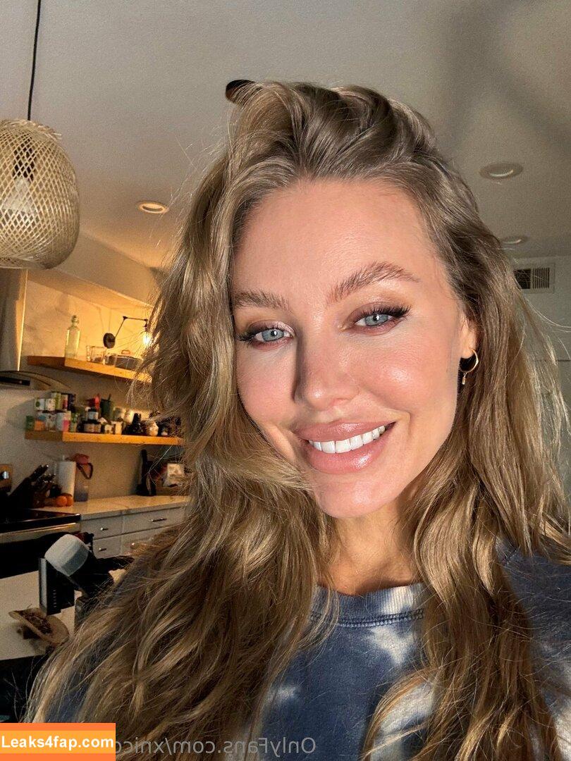 Nicole Aniston / XNicoleAnistonX / realnicoleaniston слитое фото фото #0036