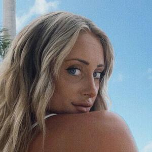 Oliviakayemyers photo #0027