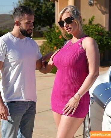 Rachael Cavalli / RachaelCavalli / cavallicrew / officialrachaelcavalli leaked photo photo #0263
