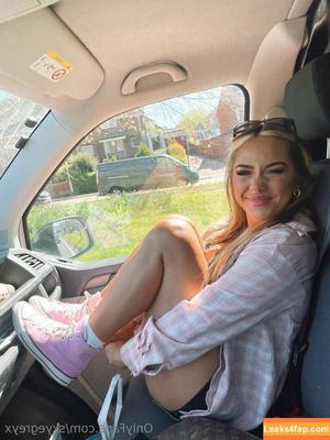 skyegreyx photo #0002