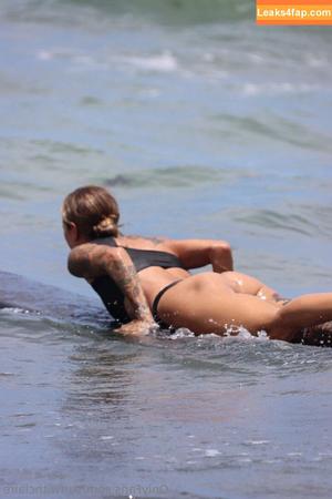 surfwithclaire photo #0026