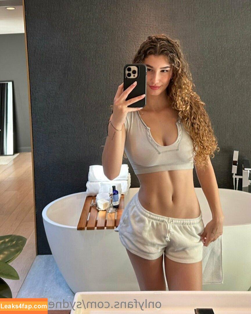 sydneyvmayy /  leaked photo photo #0015