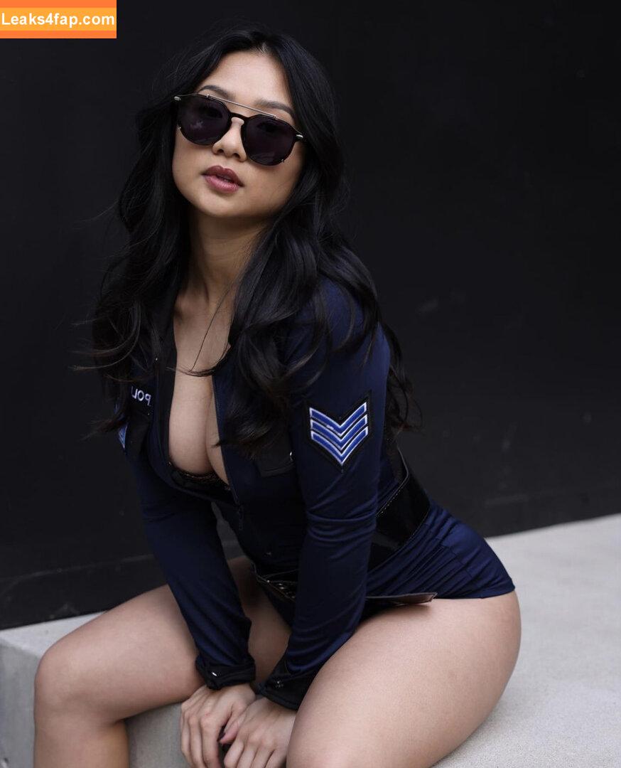 tiiieeen /  leaked photo photo #0007