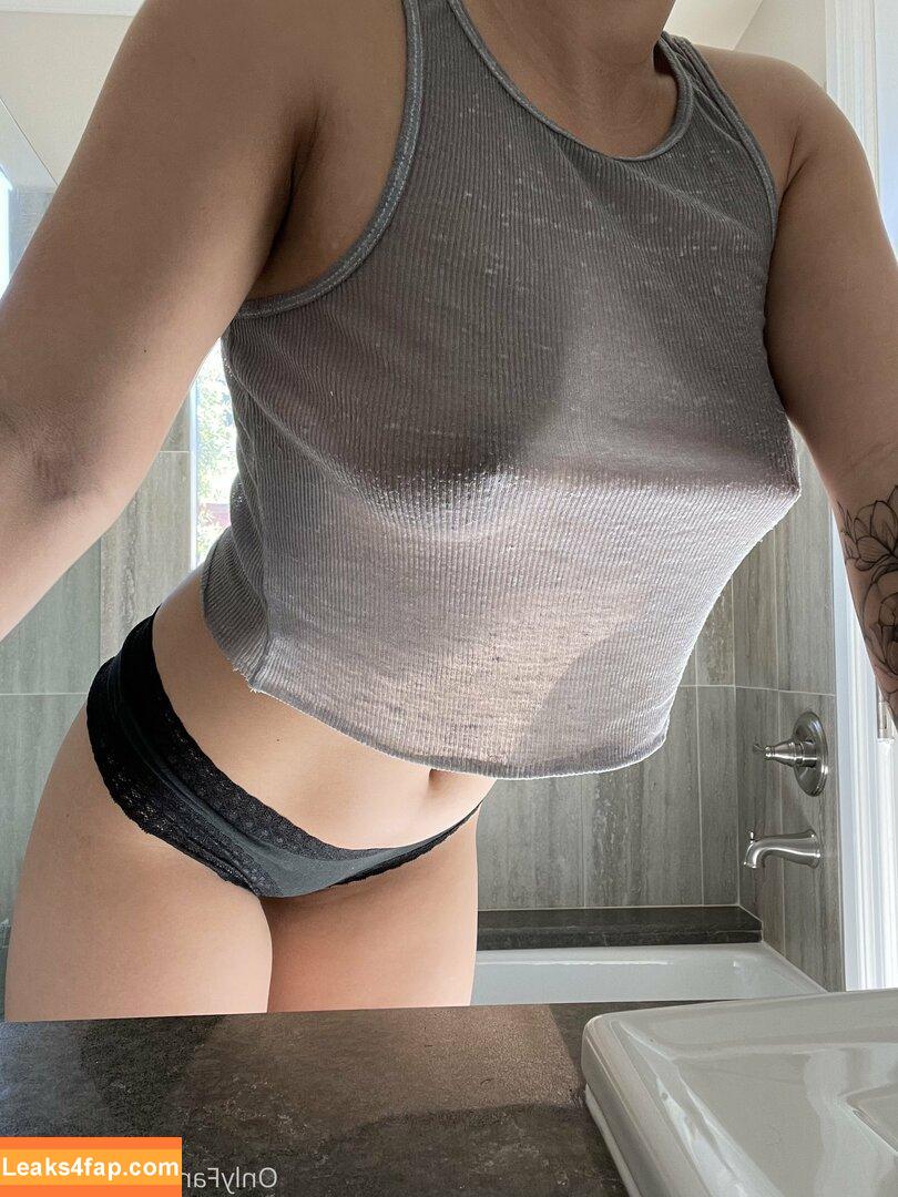 tiiieeen /  leaked photo photo #0009