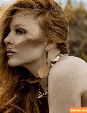 Tina Louise фото #0025