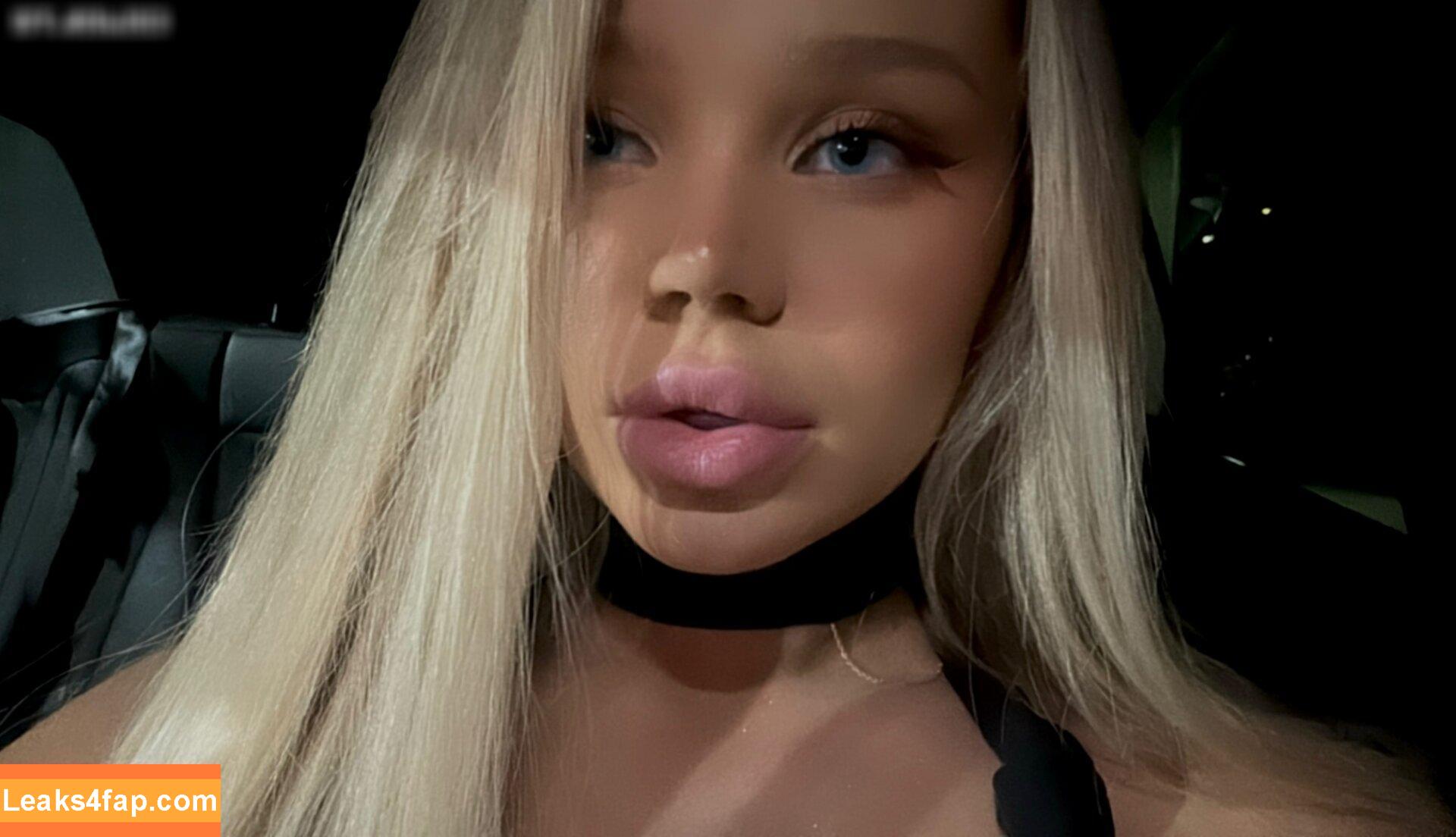 Veronica Zolotova /  leaked photo photo #0006