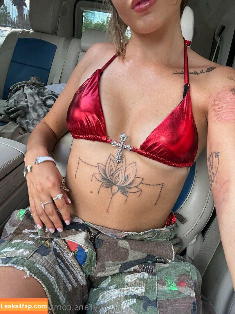 Woah Vicky / imwoahvicky / victoriaroseeee leaked photo photo #0057