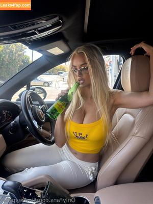 Lindsey Pelas photo #0003