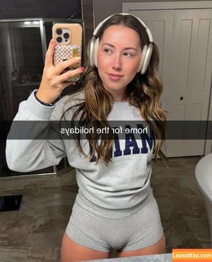 Pineapplebrat photo #0001