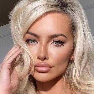 Lindsey Pelas фото #0004