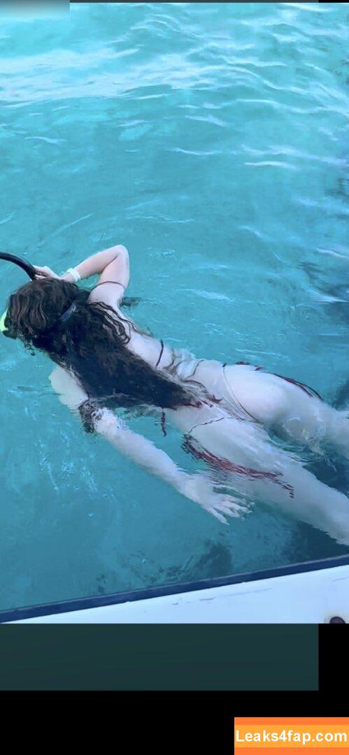 1160 /  leaked photo photo #0918