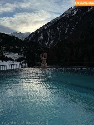 charming_girl photo #0104