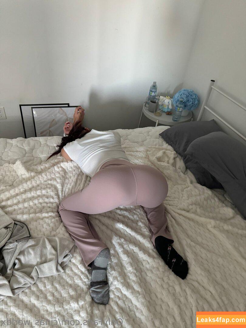 cinas_worldx /  leaked photo photo #0025
