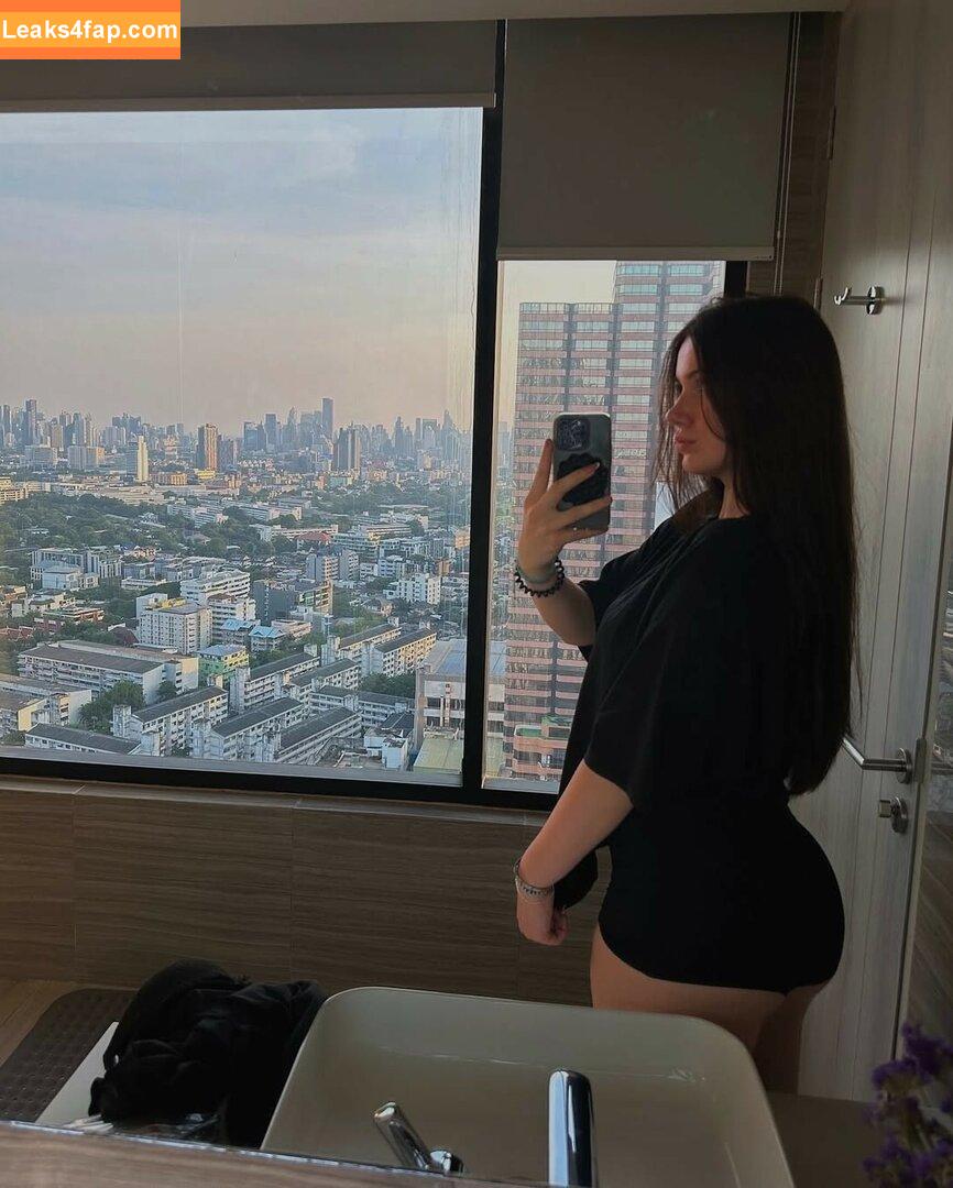 Fayesxh / faye.sxh leaked photo photo #0002