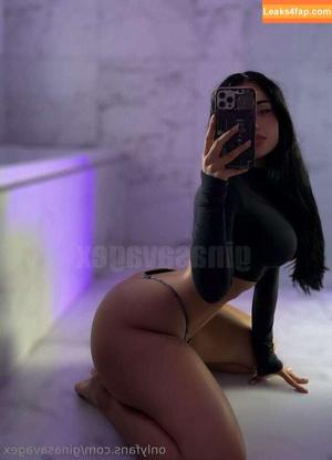Gina Savage photo #0004