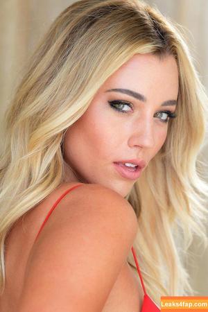 Jadelyn Breier photo #0004