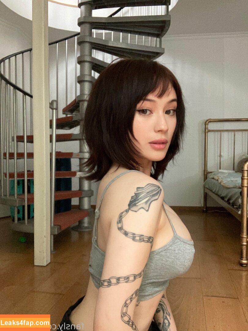 JadeyAnh / ja.dey / vylerria leaked photo photo #0019