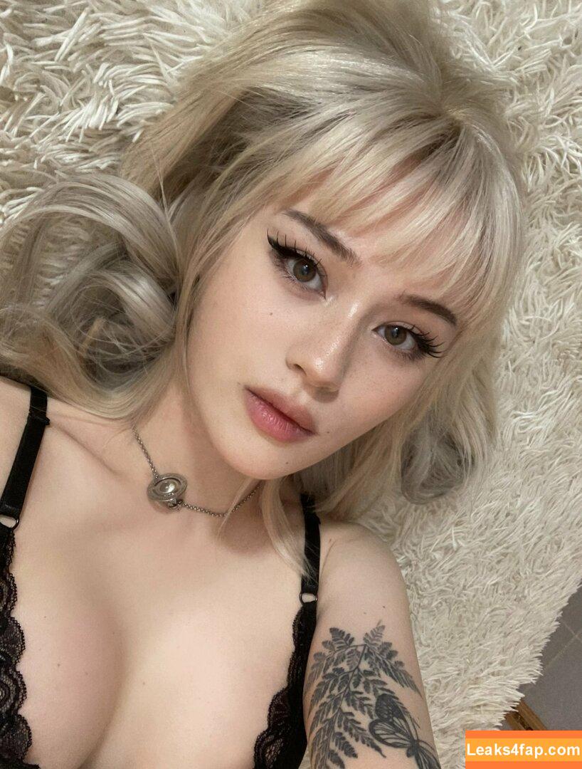 JadeyAnh / ja.dey / vylerria leaked photo photo #0042