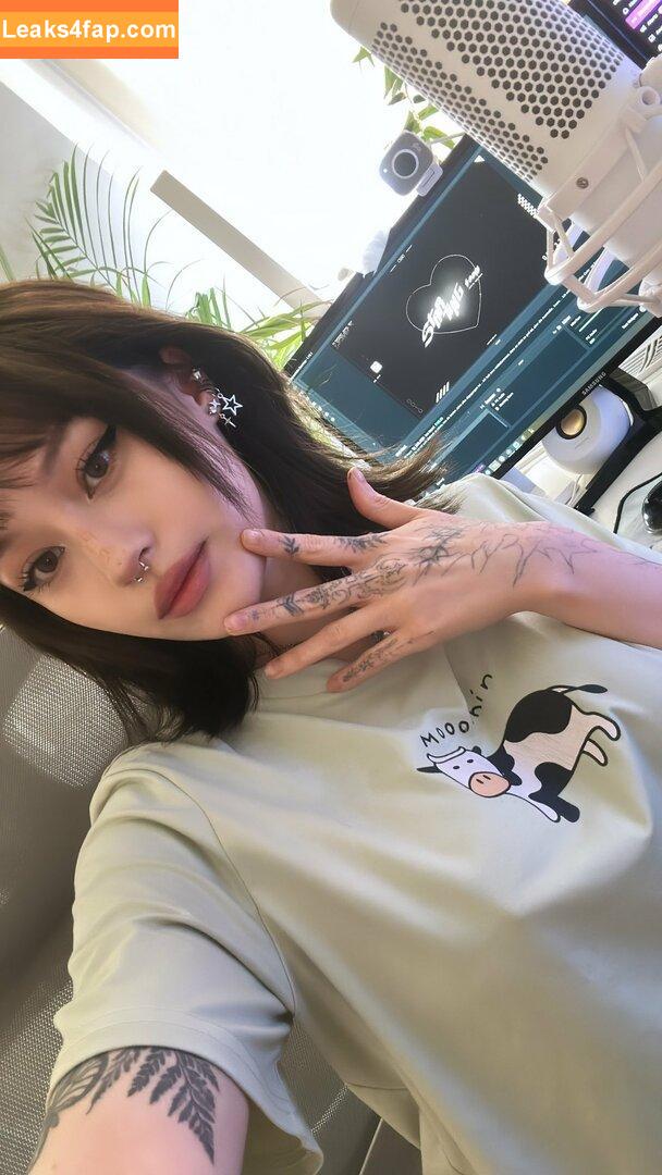 JadeyAnh / ja.dey / vylerria leaked photo photo #0051