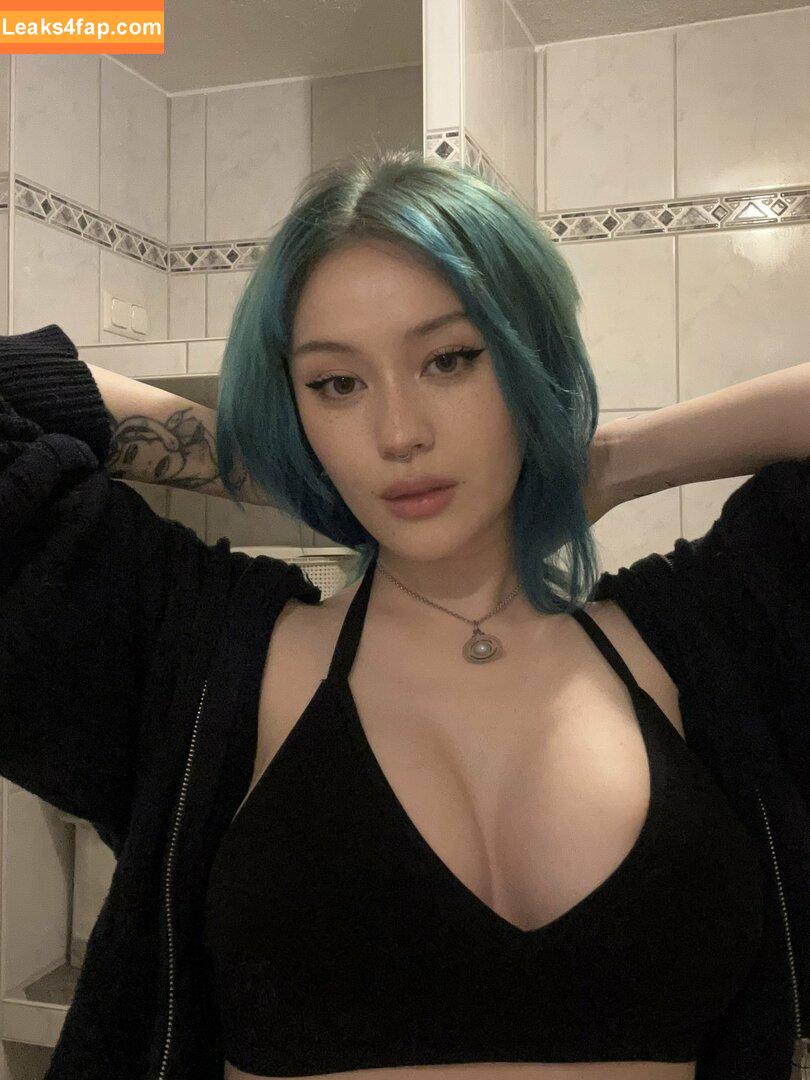 JadeyAnh / ja.dey / vylerria leaked photo photo #0121