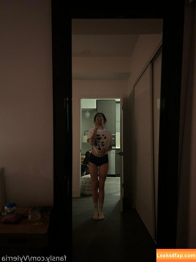 JadeyAnh / ja.dey / vylerria leaked photo photo #0166