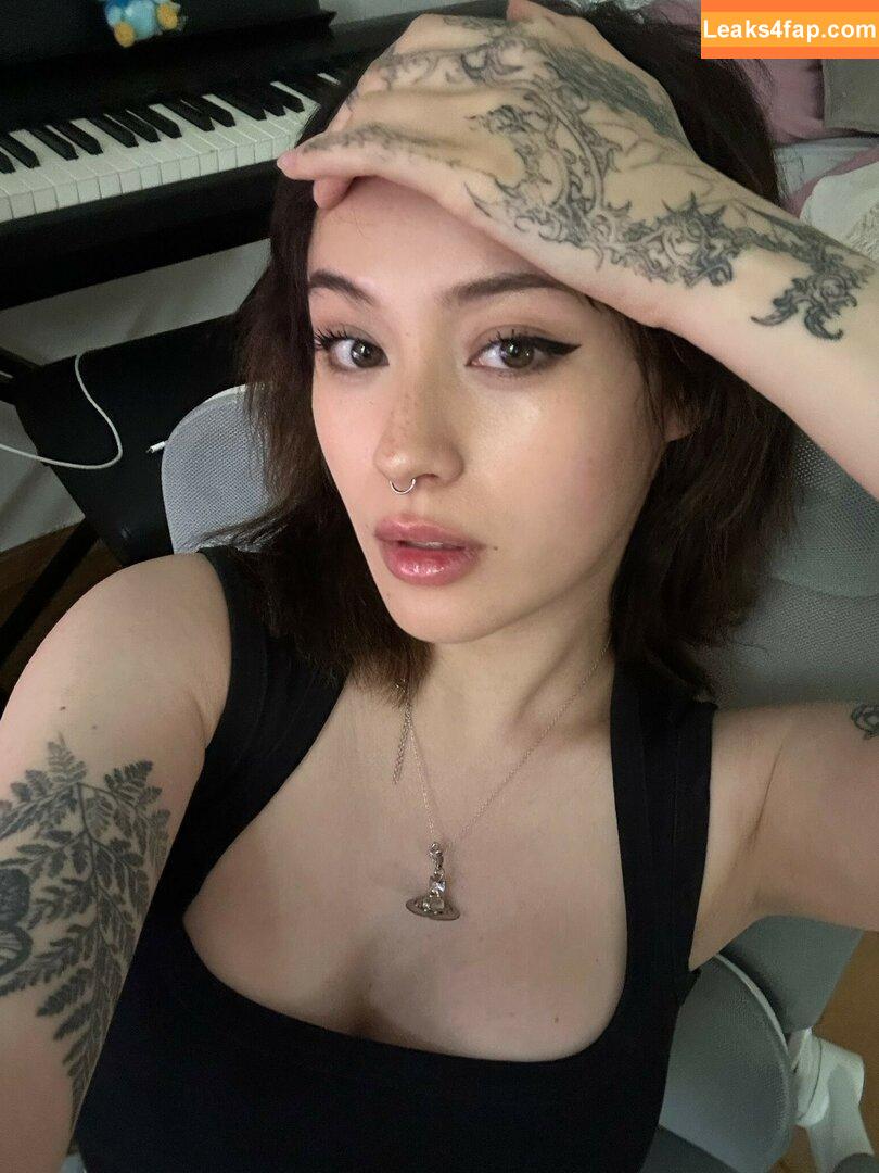JadeyAnh / ja.dey / vylerria leaked photo photo #0175