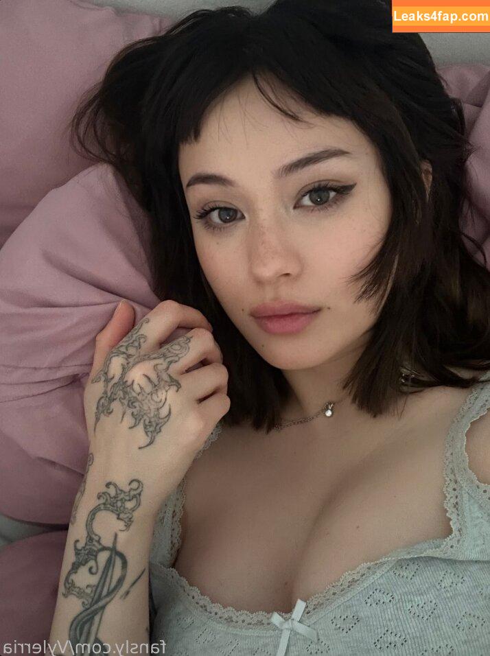 JadeyAnh / ja.dey / vylerria leaked photo photo #0185