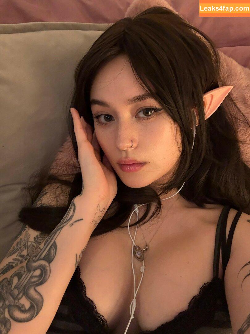 JadeyAnh / ja.dey / vylerria leaked photo photo #0268