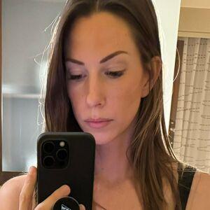 Janna Breslin photo #0003