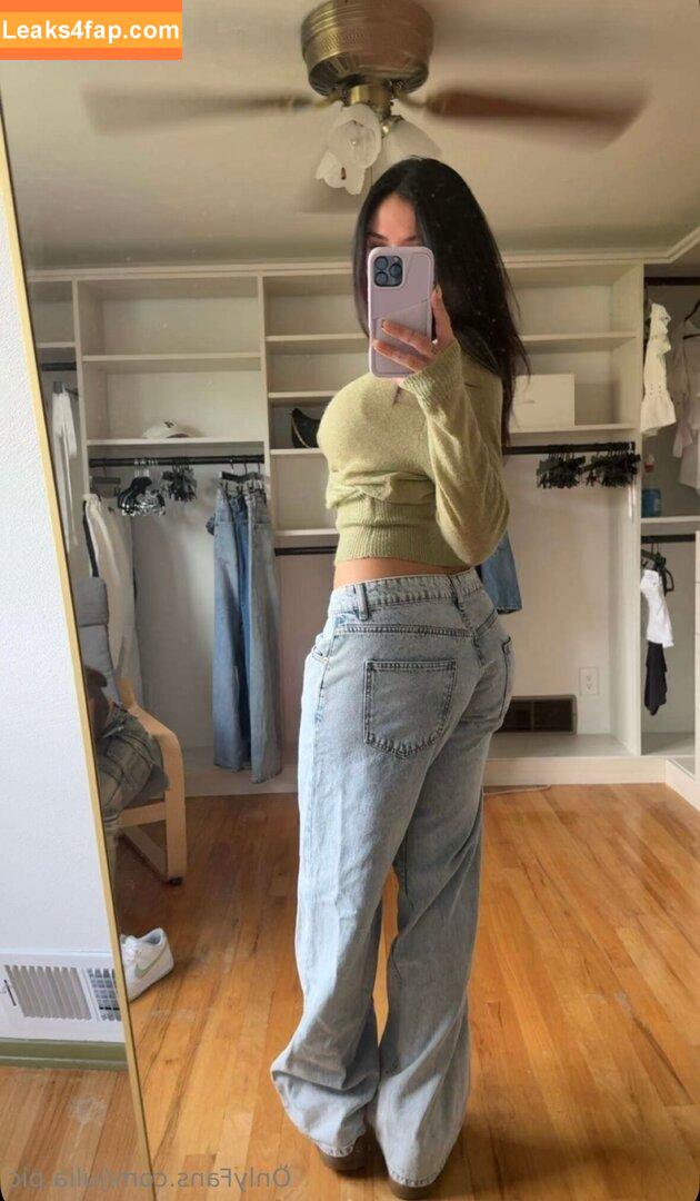 julia.pic /  leaked photo photo #0006