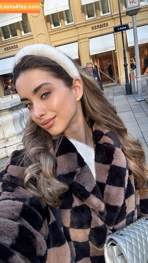 lizakovalenkoo / Yeli Kovalenko / liza kovalenko / yelikova leaked photo photo #0011