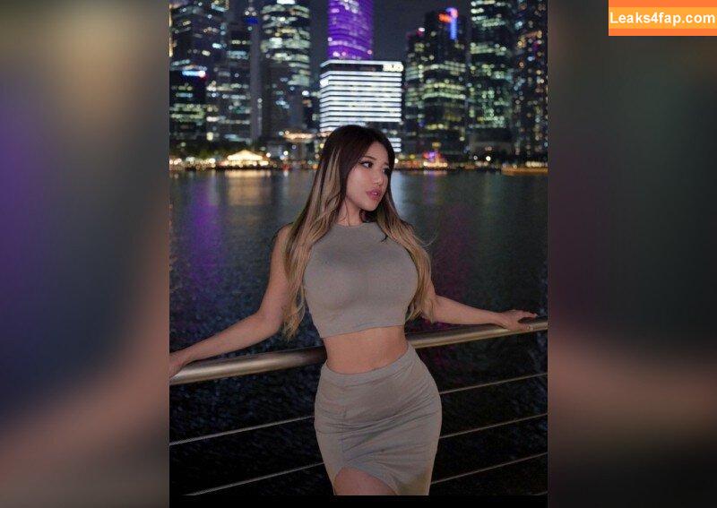 Ms Puiyi /  leaked photo photo #0018