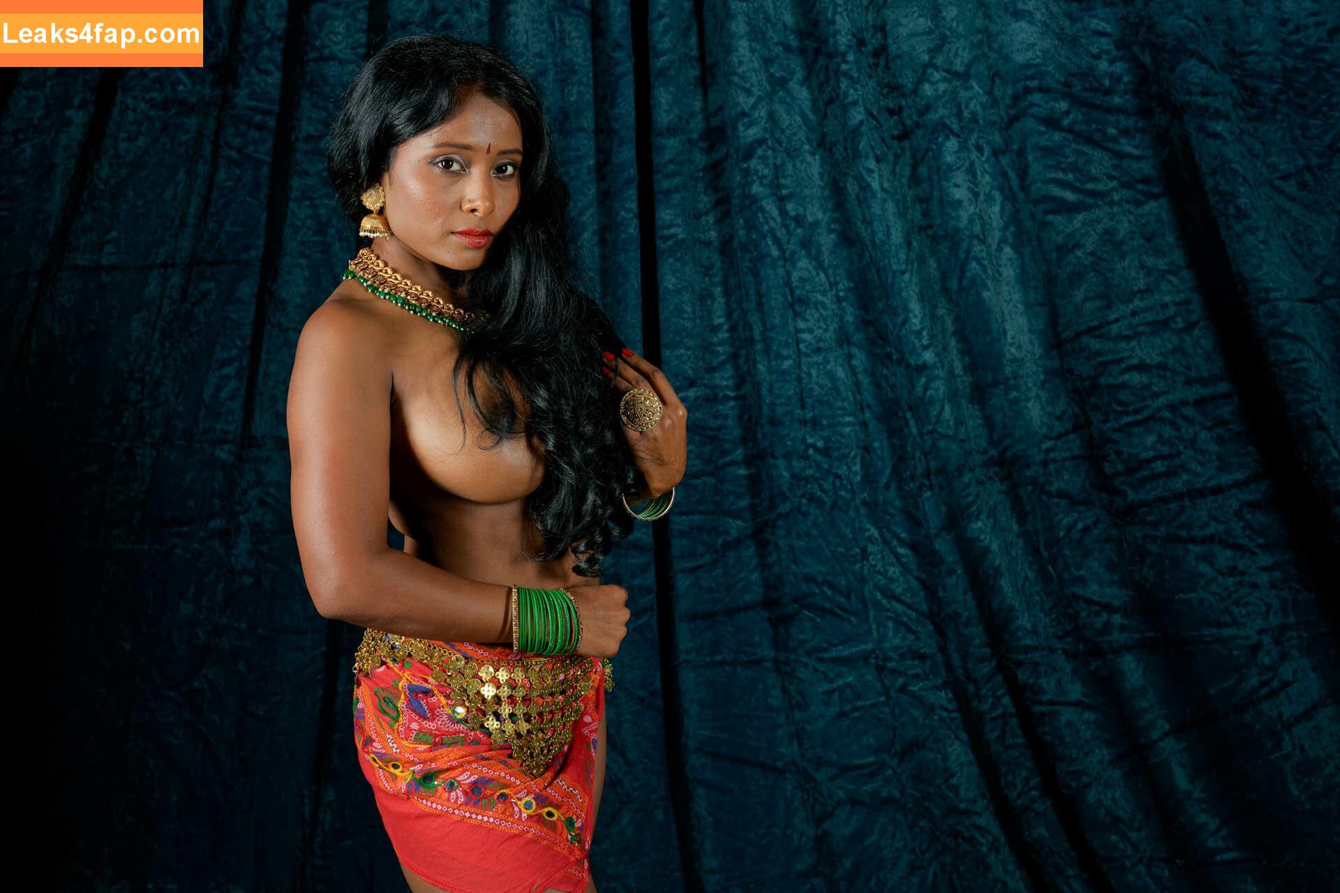 Nikita Gokhale / Nikita Gordijn / nikitagokhale leaked photo photo #0012