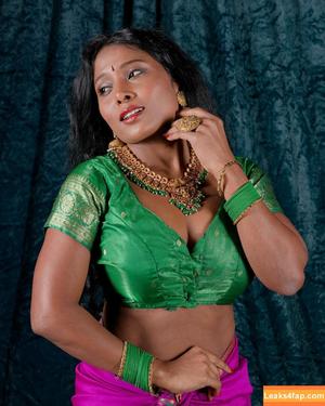 Nikita Gokhale photo #0002