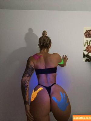 Oliviakayemyers photo #0014