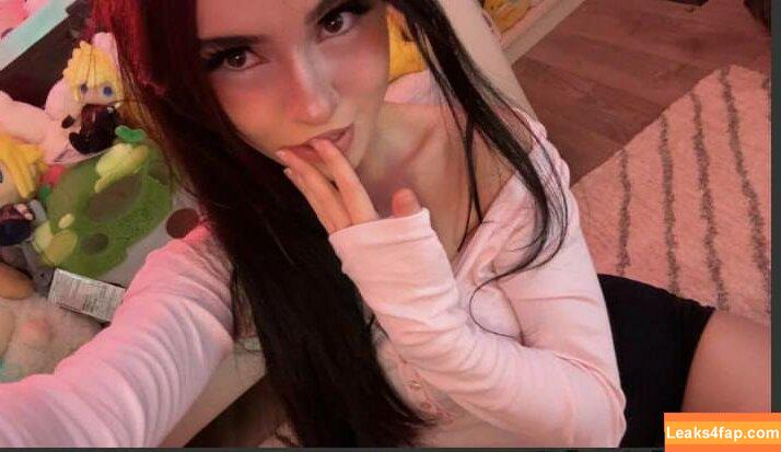 Oxythoughtin / Avivasofia / Misopacketbae leaked photo photo #0005