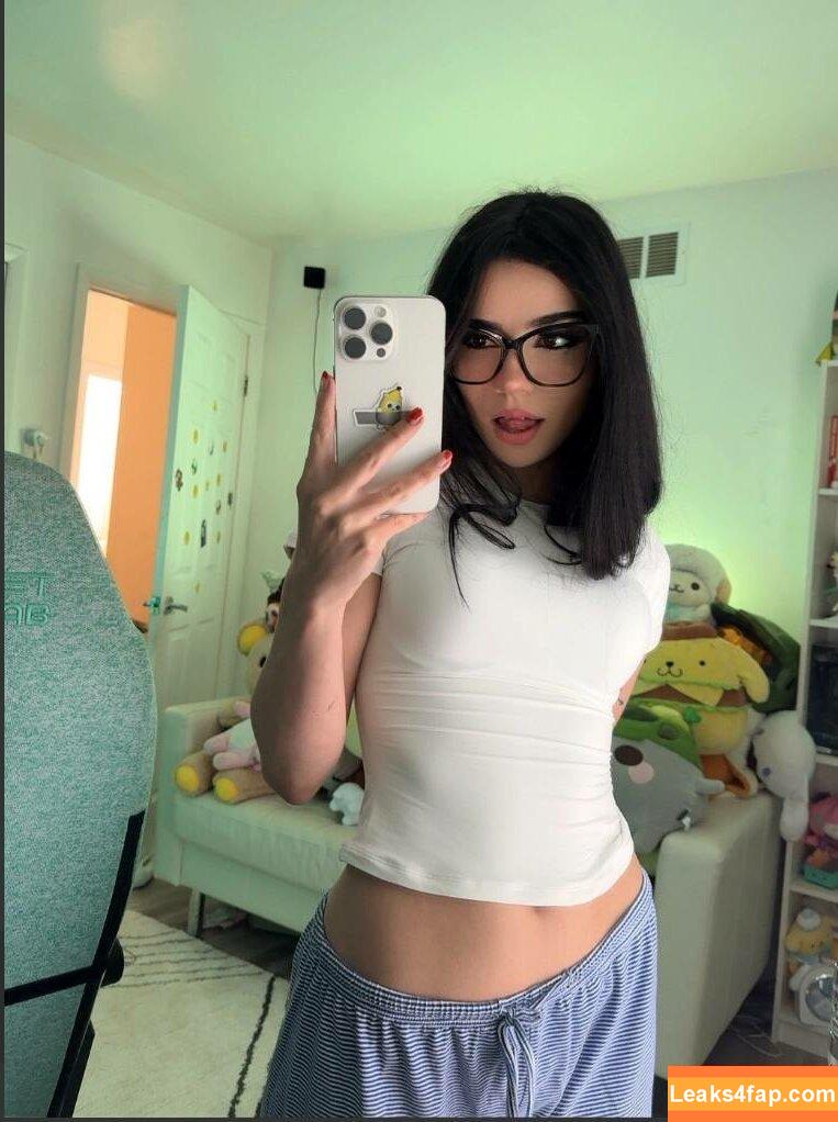 Oxythoughtin / Avivasofia / Misopacketbae leaked photo photo #0045