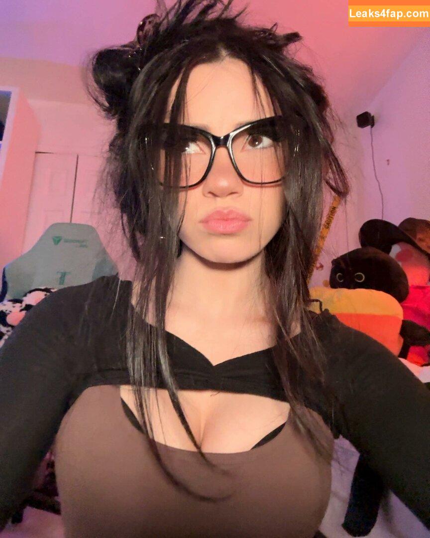 Oxythoughtin / Avivasofia / Misopacketbae leaked photo photo #0093