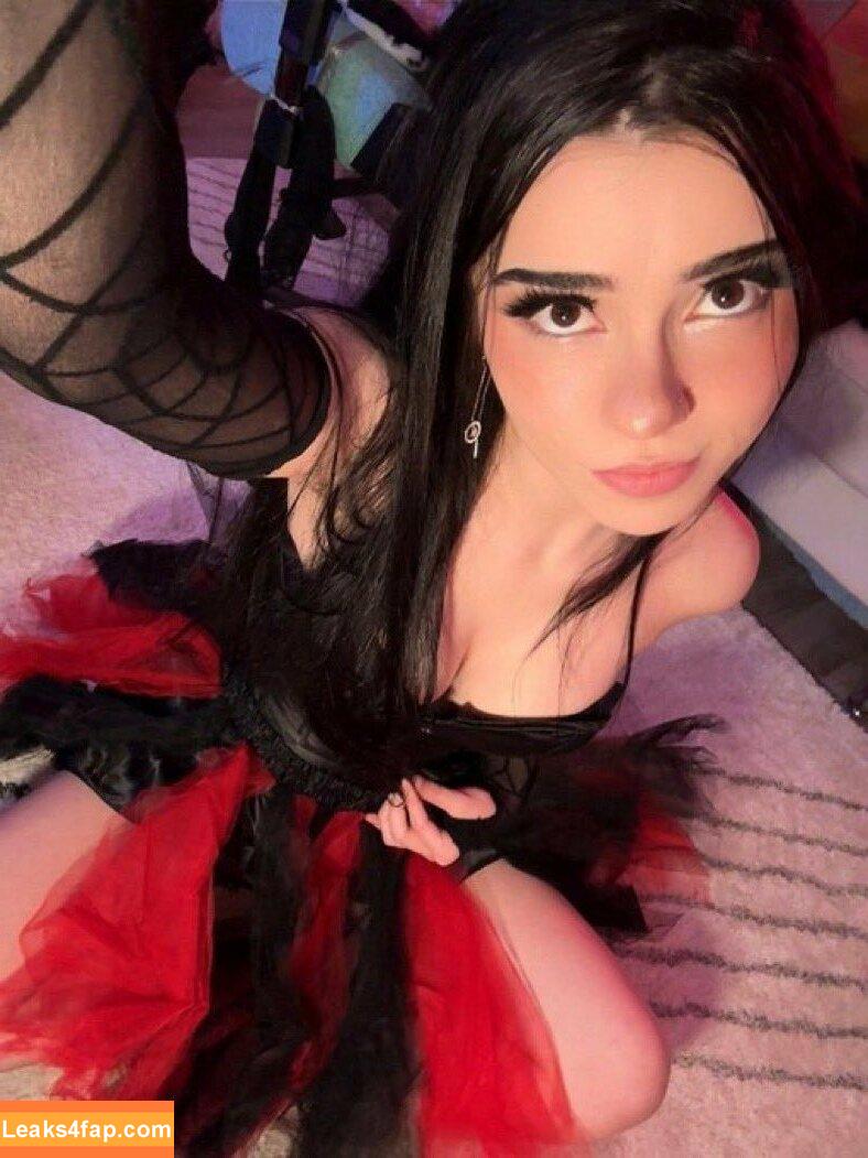 Oxythoughtin / Avivasofia / Misopacketbae leaked photo photo #0110