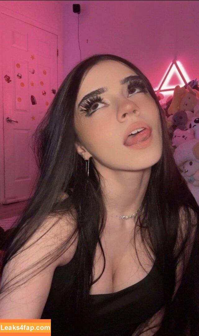 Oxythoughtin / Avivasofia / Misopacketbae leaked photo photo #0249