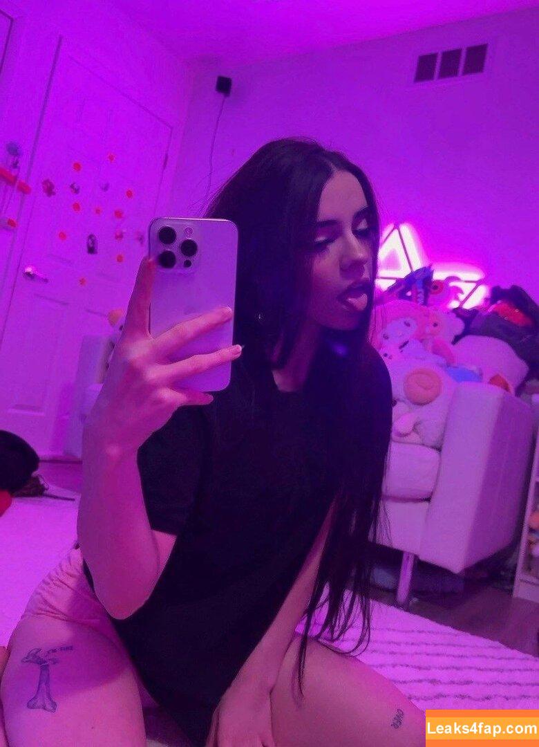 Oxythoughtin / Avivasofia / Misopacketbae leaked photo photo #0321