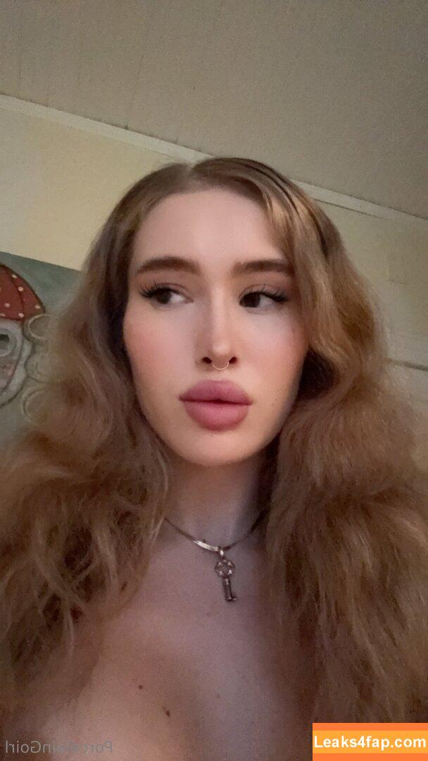 porcelaingoirl /  leaked photo photo #0143