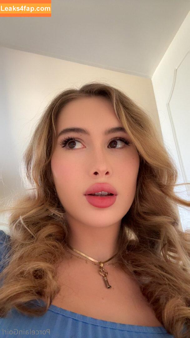 porcelaingoirl /  leaked photo photo #0146