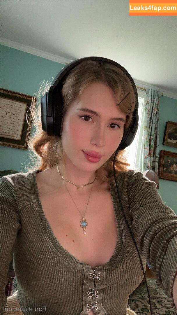 porcelaingoirl /  leaked photo photo #0165