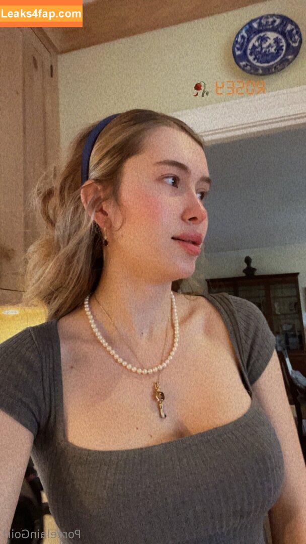 porcelaingoirl /  leaked photo photo #0182