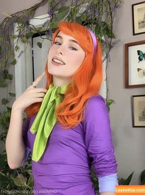 porcelaingoirl photo #0032